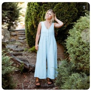 NEVE & HAWK BLEACHED DENIM SUNSET JUMPER. Size: small petite.